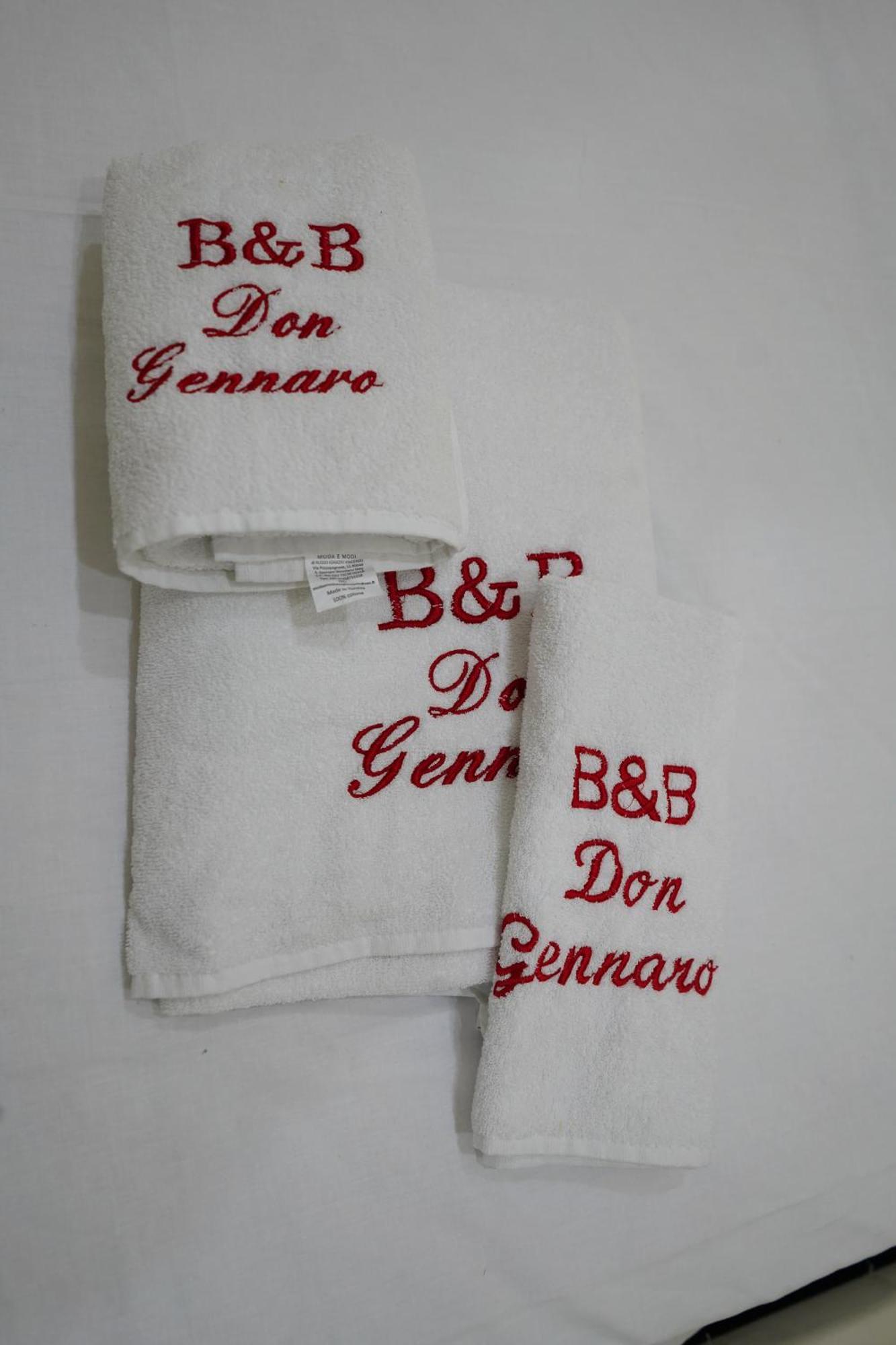 לינה וארוחת בוקר נאפולי Beb Don Gennaro מראה חיצוני תמונה
